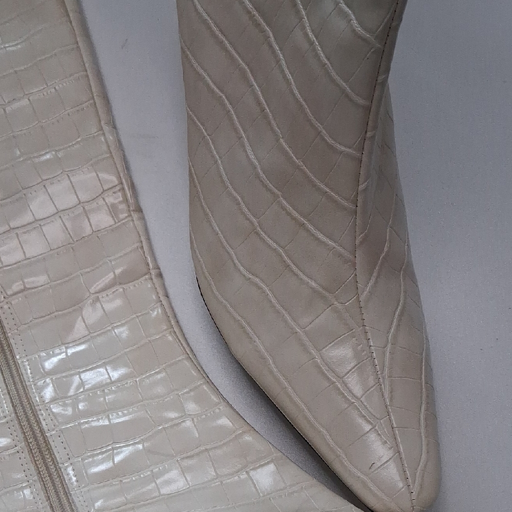Coconuts by Matisse Ivory Croc Heeled Boots - Picture 4 of 7